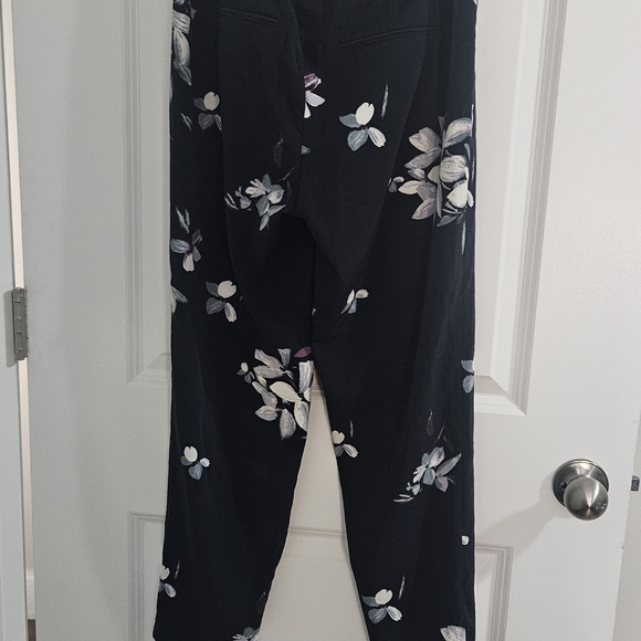 Dynamite Floral Dress Pants - S - Picture 5 of 10